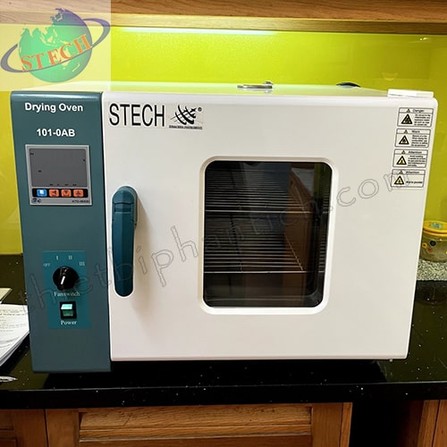 Tủ sấy 43 Lít 300 độ hiện số buồng Inox Trung Quốc Xingchen 101-0AB